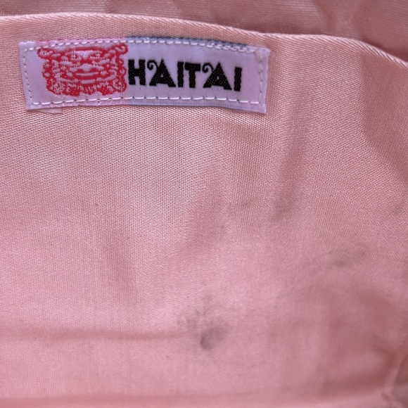 Asian clutch, purse, makeup bag $20 - Picture 3 of 9